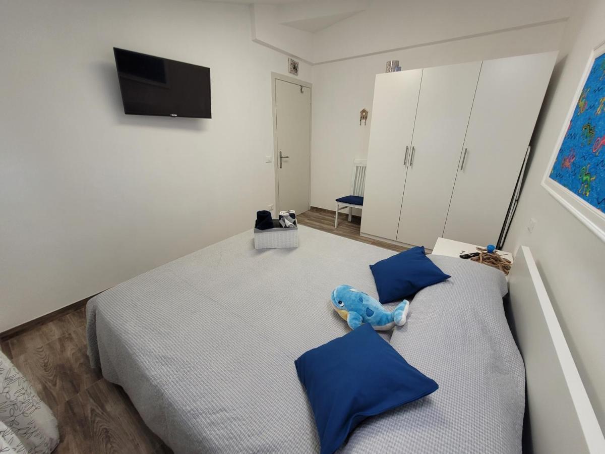 Villa Sonia Apartment & Rooms Lignano Sabbiadoro Eksteriør bilde