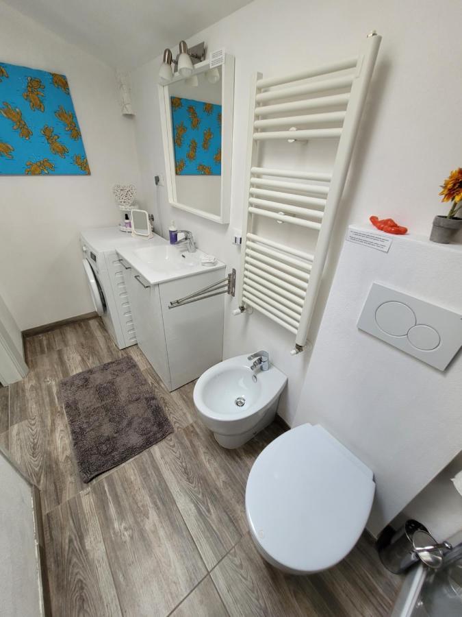 Villa Sonia Apartment & Rooms Lignano Sabbiadoro Eksteriør bilde