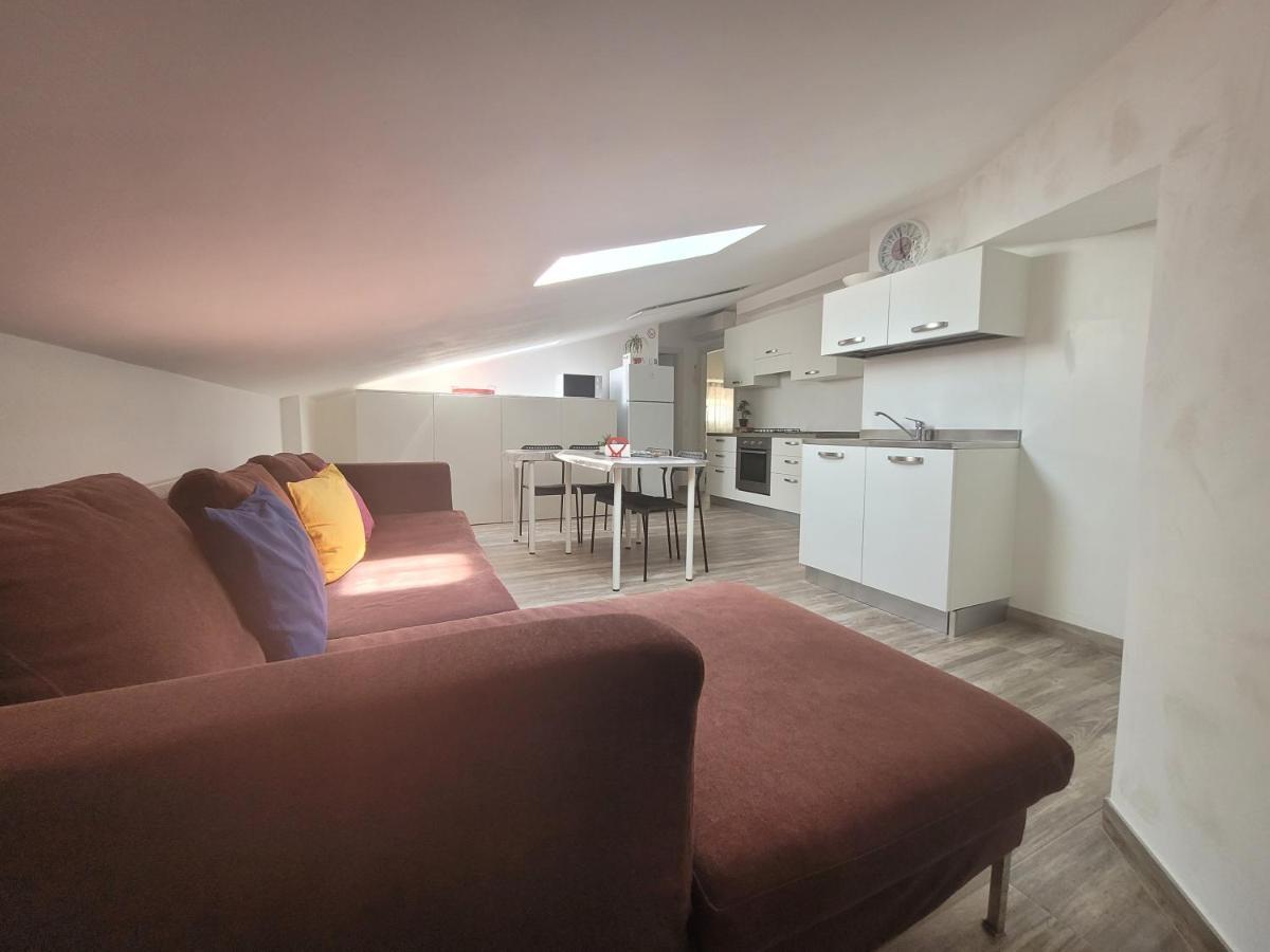 Villa Sonia Apartment & Rooms Lignano Sabbiadoro Eksteriør bilde